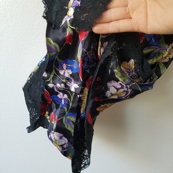 𝅺VTG Fantasies by Morgan Taylor  Bodysuit Lingerie Lace High Cut  Leotard - Picture 6 of 11